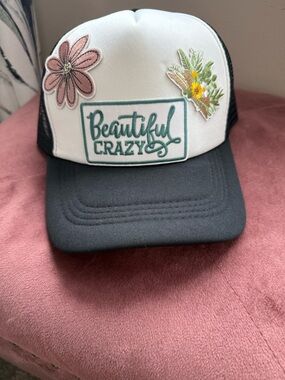 Beautiful Crazy Embroidered Patch Trucker Hat - White & Black